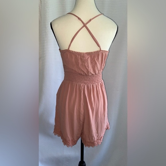 Women’s H&M dusty‎ rose sleeveless smock-detail romper size small NWT - Picture 11 of 14